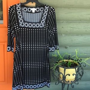 White House black market S dress